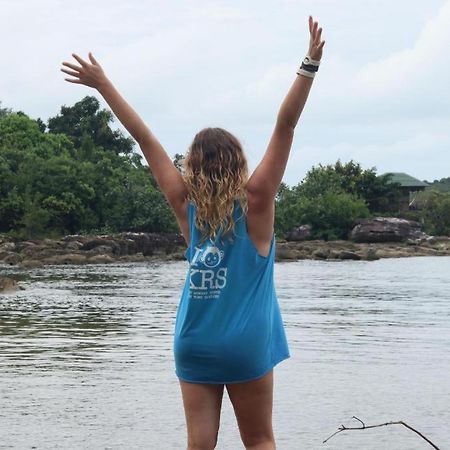 Mad Monkey Koh Rong Samloem Hostel Đảo Koh Rong Samloem Ngoại thất bức ảnh